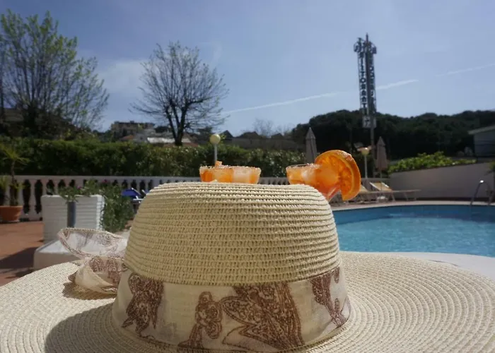 Hotel Arcobaleno Celle Ligure